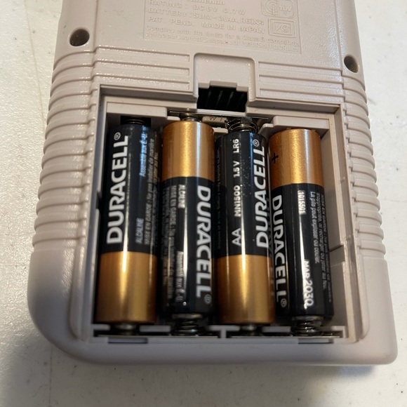 Gameboy Bundle w/Games - Picture 4 of 14